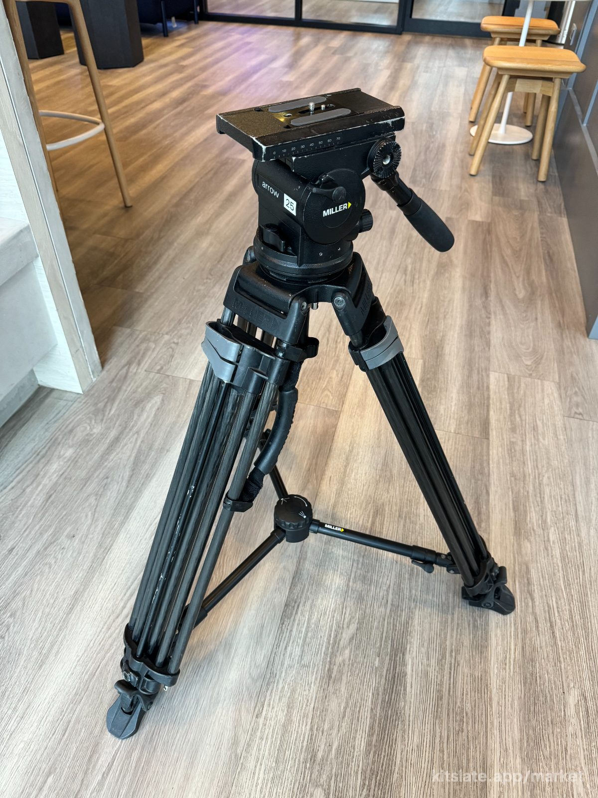 Miller 1778 Arrow 25 Tripod System — used support for sale in New York, US