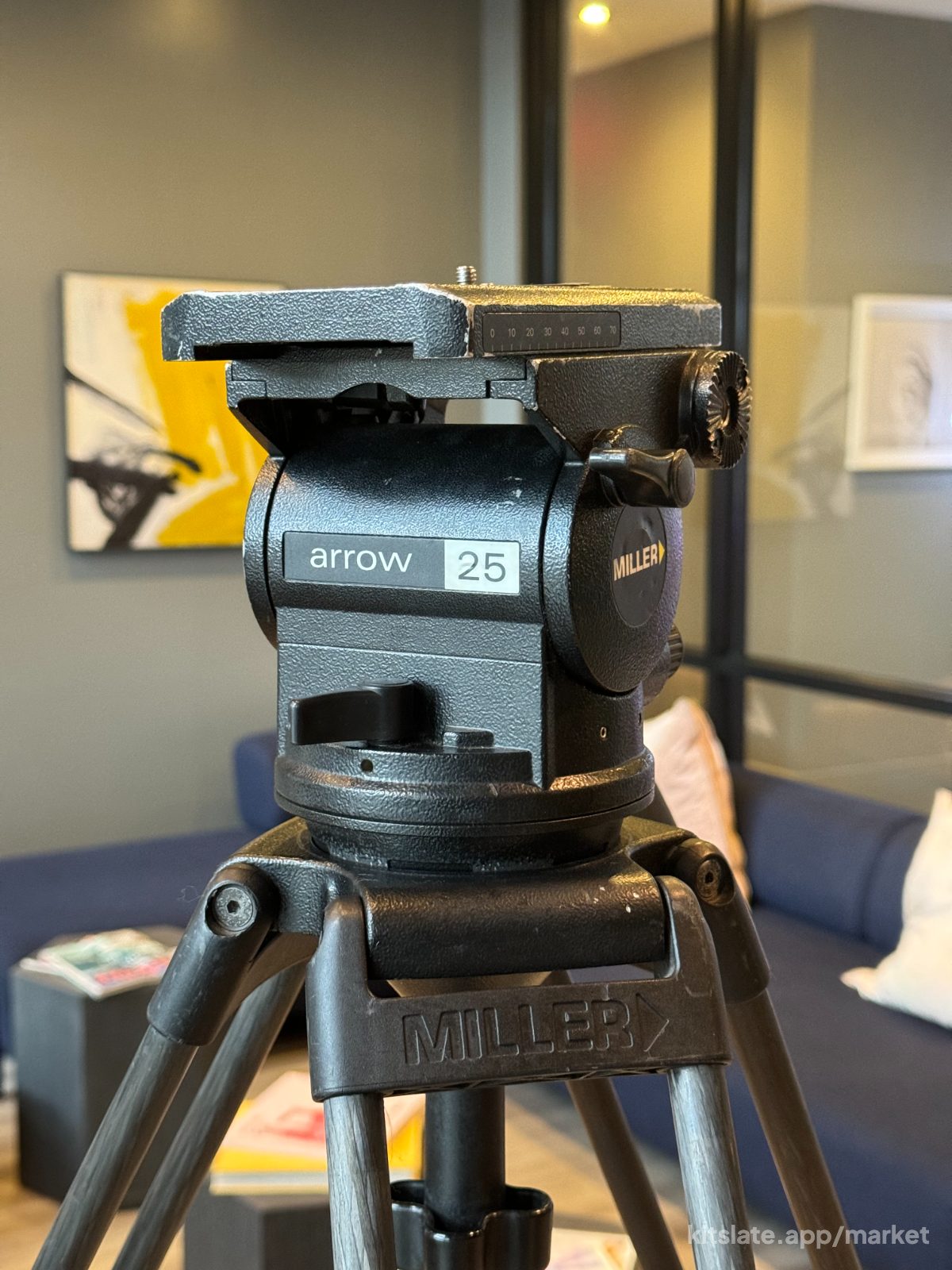 Miller 1778 Arrow 25 Tripod System — used support for sale in New York, US