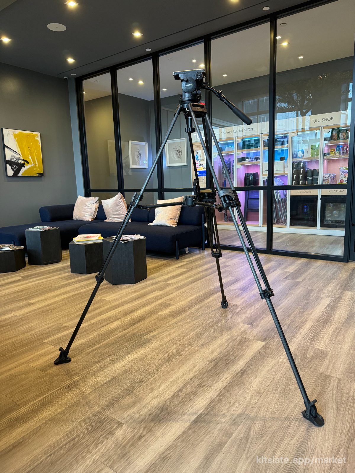 Miller 1778 Arrow 25 Tripod System — used support for sale in New York, US